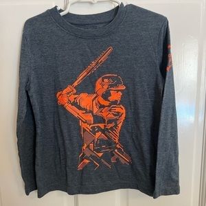 Boys under Armour long sleeve shirt. Size 4. Baseball under Armour